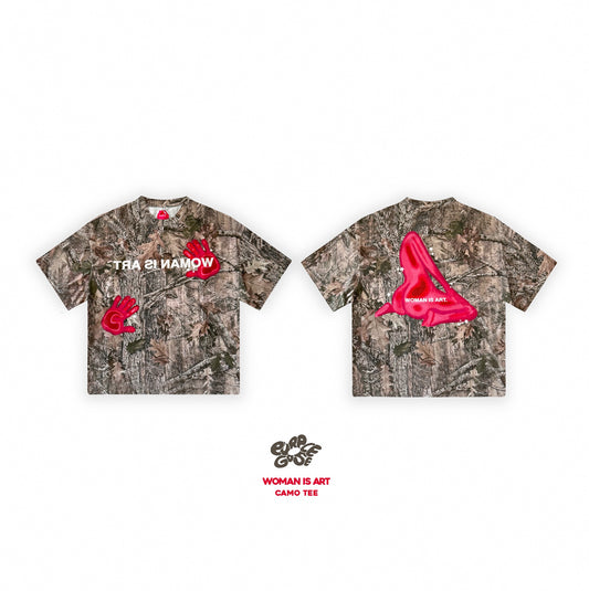 T-shirt WOMAN IS ART